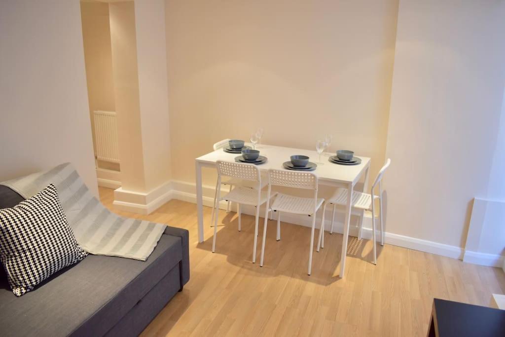 Cosy 1 Bedroom Flat Near The London Eye מראה חיצוני תמונה